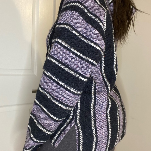 Purple Sweater 💜 - Picture 4 of 5